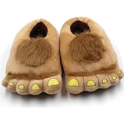 2018 Winter Big Size Slippers Women Indoor Slippers Funny Big Feet Hairy Halloween Pantufa Monster Feet Plush Slippers