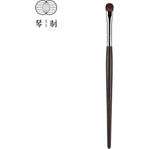 QINZHI Professional Handmade Make Up Brush G104 Small Eye Shadow Brush Natural Horse Hair Makeup Brushes