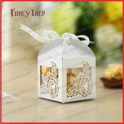 50pcs Hot Sale Laser Cutting Party Flower Candy Box Paper Gift Bags Chocolate Boxes Wedding Event Party Decoration Supplies