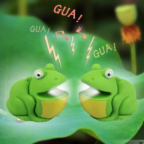 FREE SHIPPING BY DHL 200pcs/lot 2015 Plastic LED Big Mouth Frog Keychains with Sound Novelty Gift Keyrings for Kids