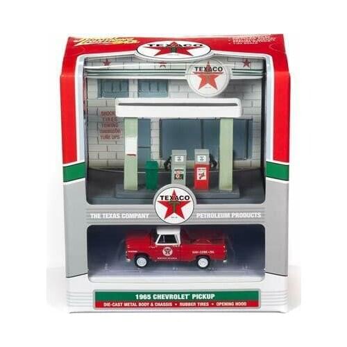 Johnny Lightning Chevrolet pickup Gas station scene Diecast Collection of Simulation Alloy Car Model Children Toys