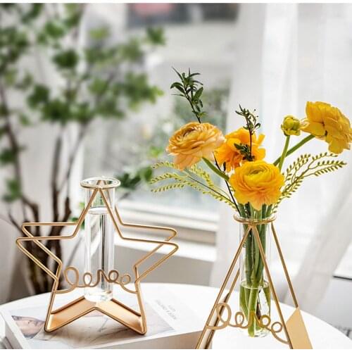 Wall-Mounted Metal Vases Geometric Shaped Art Decorative Water Planting Flowerpot for Home Office Restaurant