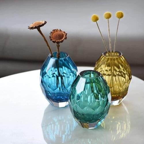 Simple and modern stained glass vase, creative ornaments in the living room entrance, diamond cut surface