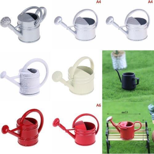Tin Metal Dollhouse Miniature Watering Can Handicrafts Model Dollhouse Decoration Dollhouse Accessories Classic Baby Toy