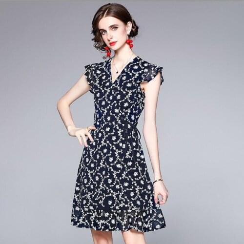 Designer Women Summer Elegant Embroidery Dress Runway High Quality V-Neck Party Robe Femme Vintage Flower Dresses Vestidos