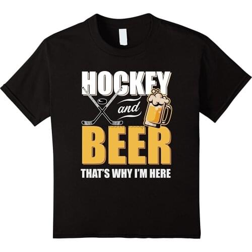 Hockey And Beer Thats Why I'm Here Men T-shirt