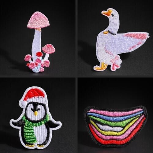 Cartoon penguin Animal Embroidery Patches For Clothing DIY Iron On Stickers Patches On Clothes Apparel Accessories