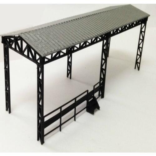 Train railway model scene HO ratio 1:87 open motor vehicle repair factory shed