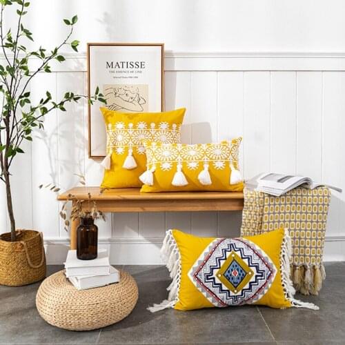 New Style Yellow Cushion Cover 45x45 / 30x50cm Boho Style Golden Embroidery Nordic Style Tassel Pillowcase Throw Pillow