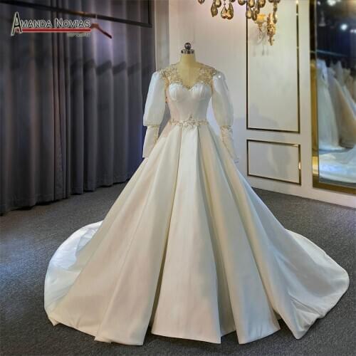 Elegant puffy sleeves satin wedding dress