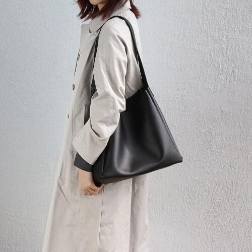 2021 New Design Leather Large Capacity Bucket Bag Fashion Messenger Bag Multifunctional Tote Bag For Women