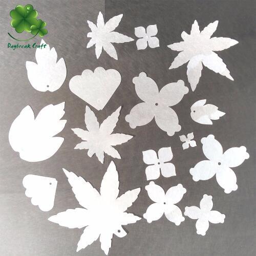 Pack of 90) Polished Pre-sliced Shrinks Films shaped Flower Maple / thermal plastic sheet brooch with hanging hole
