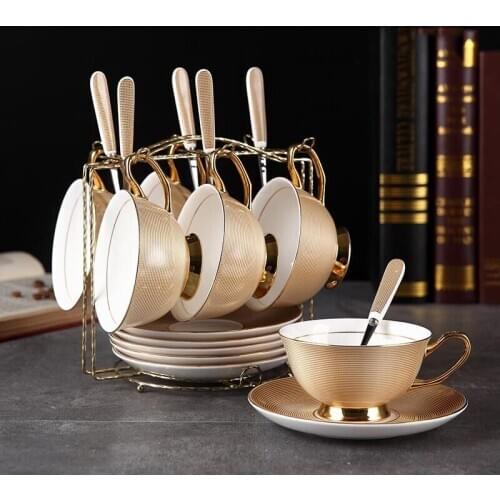 Bone China Coffee Cup Set European Coffee Mug Tea Cup Ceramics Gold Rim Afternoon Tea Set Flower Tea Cup With Spoon Rack