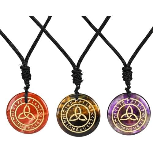 Triquetra Pendant Triple Moon Goddess Necklace Pagan Wicca Necklaces Good Luck Celtic Knot Pendant Vintage Jewelry for Women Men