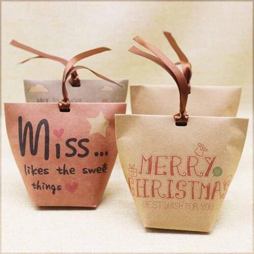 Deeping Uping Wedding Gift Wrapping