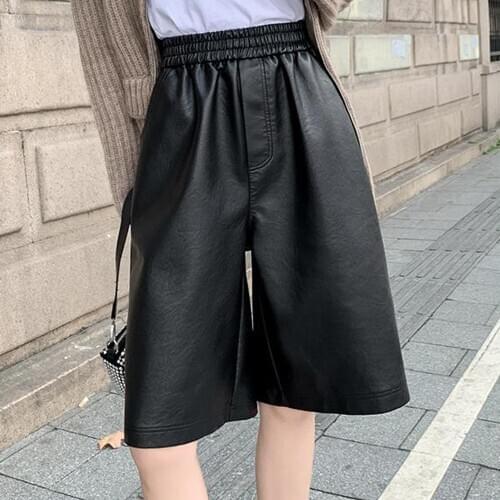 2021 New PU Leather Shorts High Waisted Bermuda Shorts Faux Leather Loose Long Shorts Ladies Casual Street Wear Bicycle Shorts