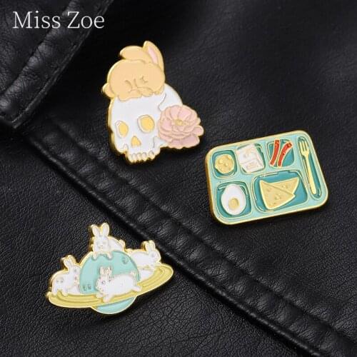 Exquisite Breakfast Plate Enamel Pins Custom Rose Skull Planet Bunny Brooch Backpack Badge Accessories Gift For Women Kid Jewely
