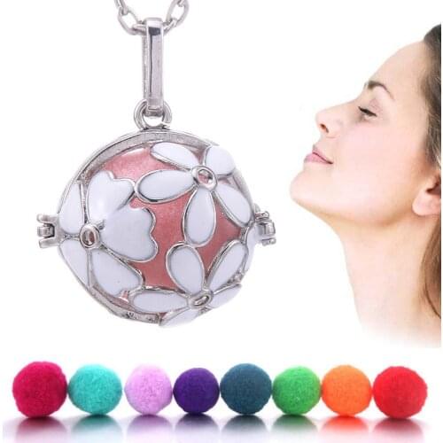 New Aromatherapy Jewelry Essential Oil Diffuser Necklace Flower Open Perfume Lockets Pendants Aroma Diffuser Necklace For Women