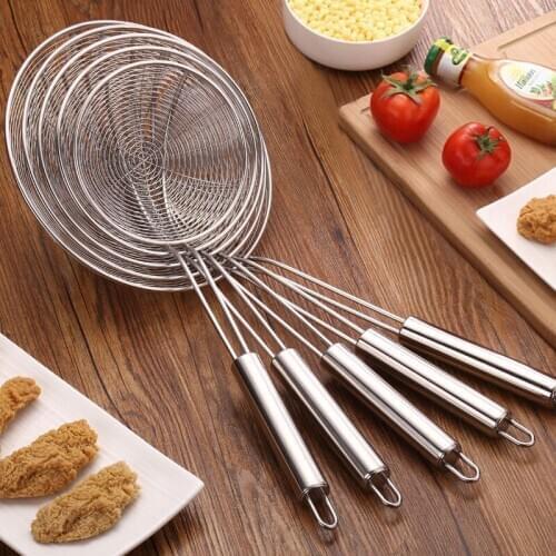 Stainless Steel Skimmer Spider Strainer, Wire Skimmer with Spiral Mesh, Professional Grade Handle Skimmer Spoon Kitchen Tools