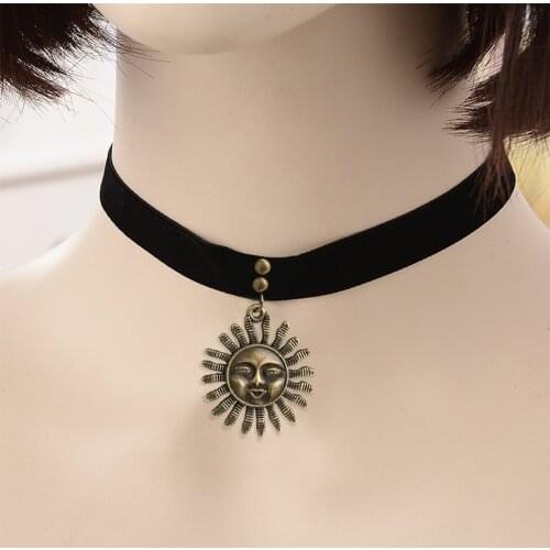 Vintage Tattoo Choker Black Velvet Ribbon Metal Alloy Sun&Moon Pendent Gothic Punk Style Necklace Women Jewelry Girls Gadgets