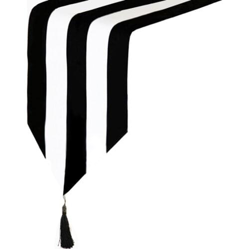 Elegant Striped Table Runner Tassel Black and White Dining Table Decor Luxury Home Wedding Party Decorative Table Flag Covers