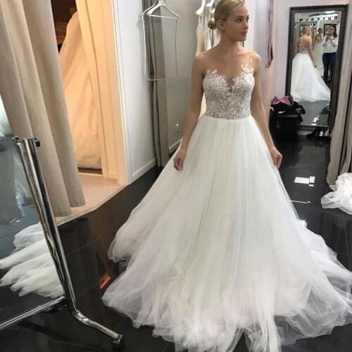 Modern Illusion Neck A Line Wedding Dresses Appliques with Bead Button Back Boho Wedding Gown Tulle Skirt Country Bridal Dress
