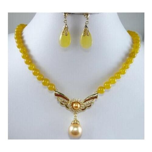 Yellow Jade Golden Shell Pearl Crystal Gold Plated Pendant Necklace Earrings Set