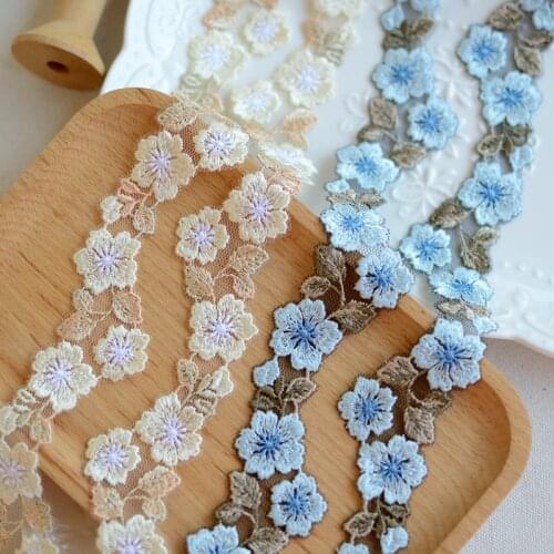 Free Shipping 1Yard Blue Beige embroidered Thread Flower Lace Trim DIY Garment Accessories Crocheted Lace Ribbon 3cm