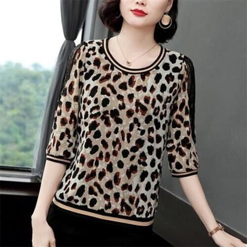 Womens Spring Autumn Style Chiffon Blouses Shirt Womens Elegant O-neck Leopard Half Sleeve Hollow Out Korean Tops DD8608