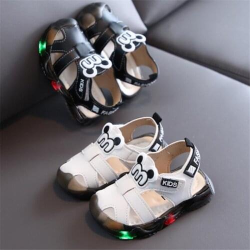 Disney baby toddler shoes 2021 children summer infant soft bottom bright lights glowing baotou sandal shoes