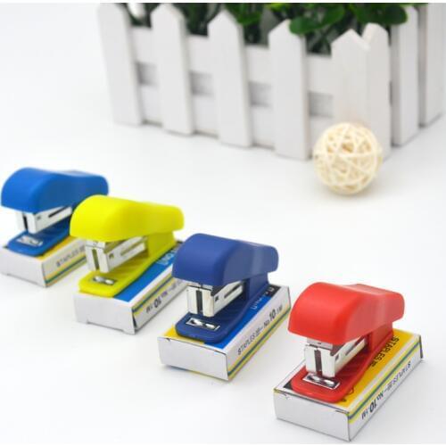 2pcs/piece Color Plastic Student Use Office Stationery Portable Cute Stapler Mini Small Solid Stapler For No. 10 Staples
