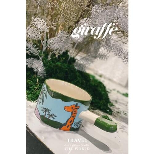 Hand Painted Relief Household Baking Ceramic Soup Bowl with Handle Drainage Mouth Baking