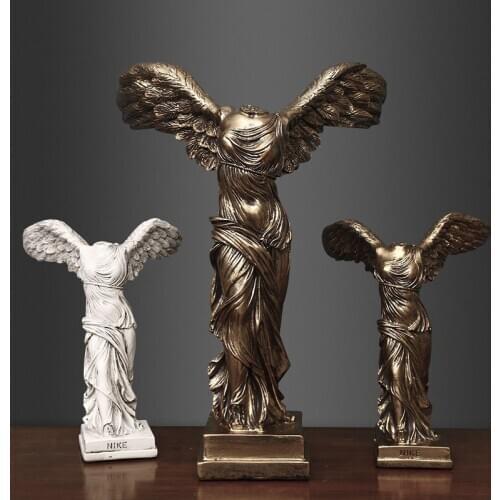 LISHEN Figurines For Interior