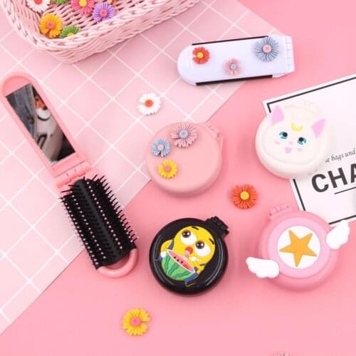 L54 Mini Pocket Mirror Cute Massage Folding Mirror with Comb Portable Pocket Small Travel Girl Hair Brush with Mirror Styling