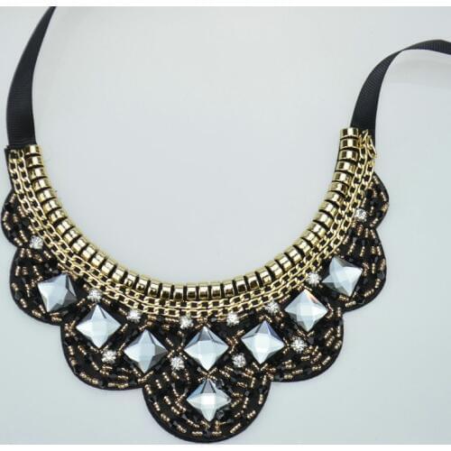 New Choker Necklace Fashion Ethnic Collares Vintage crystal Beads Pendant Necklace the first choice of the presents
