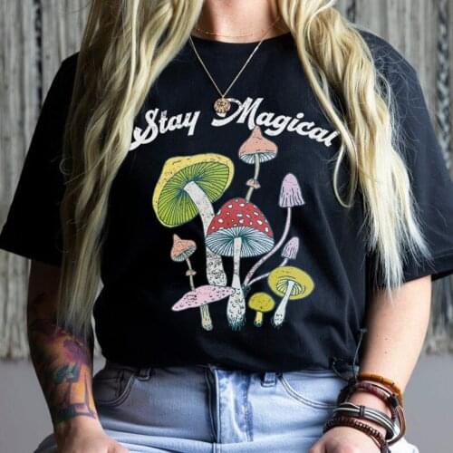 Magic Mushroom Vintage T-Shirt Plus Size Cute Aesthetic Tshirt Women Hippie Psychedelic Top Witch Tee Shirt Female Clothes