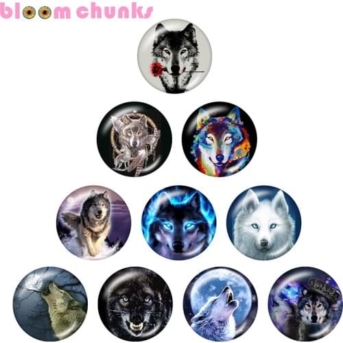 Animal Wolf moon 12mm/18mm/20mm/25mm Round glass cabochon flat back Making snap button jewelry S5080
