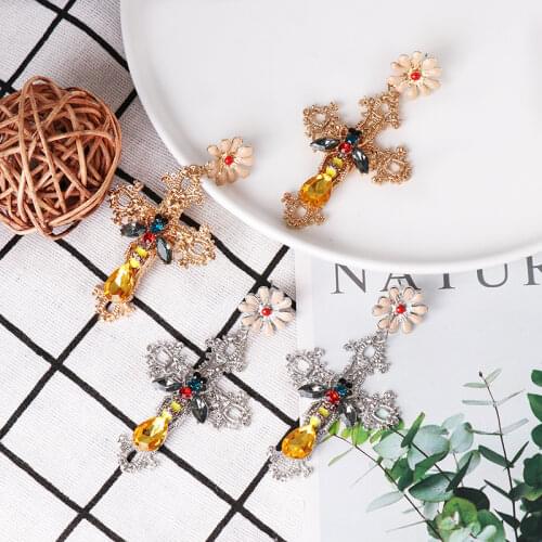 FASHIONSNOOPS Boho Baroque Cross Earrings For Women Crystal Bee Earrings Jewelry Brincos 2019 Rhinestones Dangle Earrings Bijoux