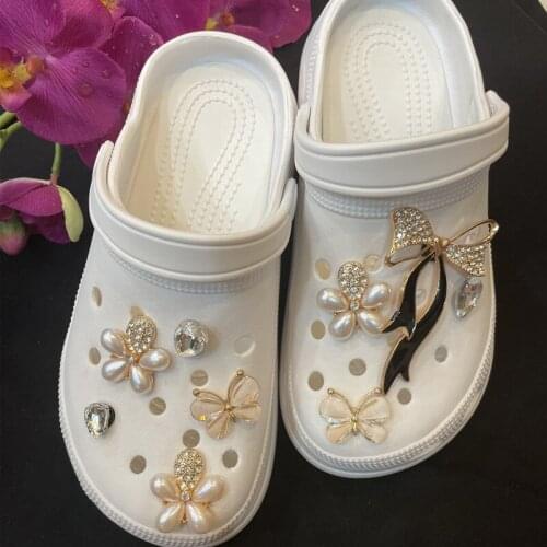 1set JIBZ Shoe Croc Charms Metal Bling Shoe Charm Butterfly Queen Decorations Accessories For Wristbands Kids Girl Women Party