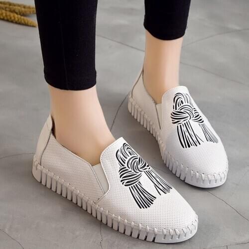 Casual Shoes Striped Flowers Print 2017 Spring And Summer New Womens Shoes Round Toe Solid Color Flat Real Leather Shoes