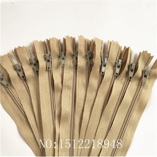50pcs ( 8 Inch ) 20cm Khaki Nylon Coil Zippers Tailor Sewer Craft Crafters &FGDQRS #3 Closed End