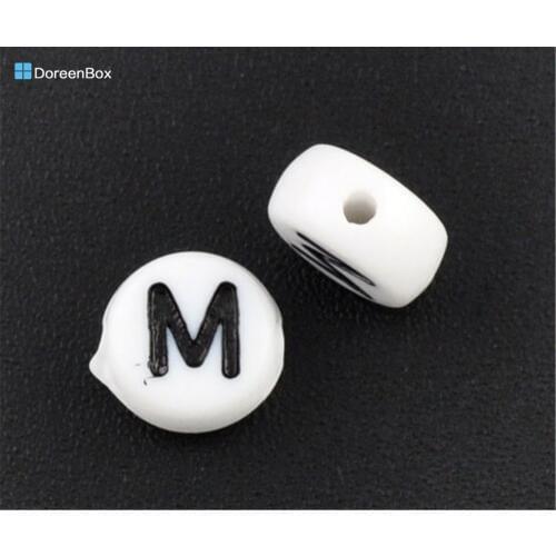 500 PCs Doreen Box Acrylic Flat Round Spacer Beads Alphabet/Letter "M" 7mm Dia. Bead For DIY Jewelry Making, Hole: 1mm (B08340)