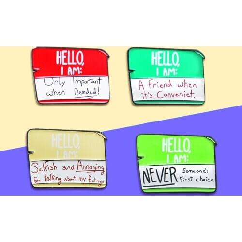 Cartoon Humor Label Memory Card Brooch HELLO I AM,Memo Text Enamel Pin Backpack Lapel Badge Friends Couple Kids Gifts Broche