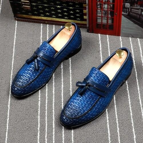 Big size mens fashion soft leather tassels shoes slip-on driving shoe street style smoking slippers breathable loafers zapatos