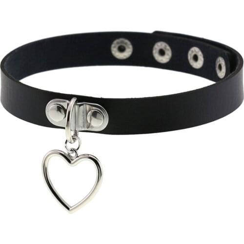 ZIMNO Harajuku Punk Gothic PU Leather Heart Spike Rivet Sexy Collar Choker Necklaces for Women Streetwear Goth Aesthetic Jewelry