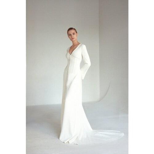 Tailor shop custom made French light wedding dress satin simple long-sleeved Mori thin travel shot small trailing V-neck