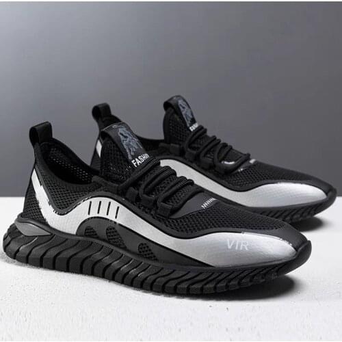 Mens Shoes 2021 Summer New Mens Mesh Fashion Sports Shoes Breathable Casual Shoes Flying Woven Mens Shoes Running Shoes