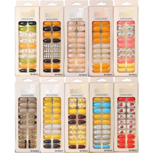 24Pcs/box Reusable Stick-On-Nails Acrylic Full Cover False Nail Press On Nails Full Cover For Women Bride White Flower Designs