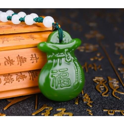 Natural Green Hand-carved Lucky Bag Jade Pendant Fashion Boutique Jewelry Men and Women Money Bag Necklace Gift Accessories