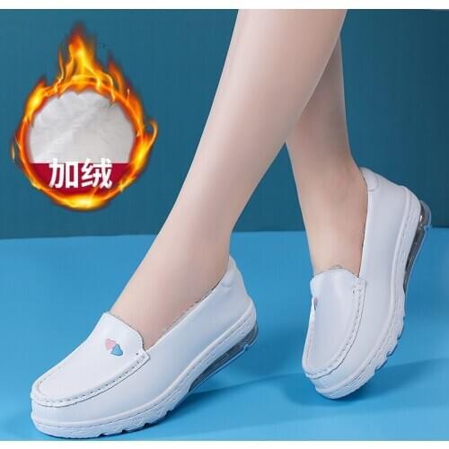 Women Tennis Shoes 2020 winter plush Sneakers mother outdoor Non-slip Gym Fitness Trainers Walking Shoes Female Tenis zapatillas